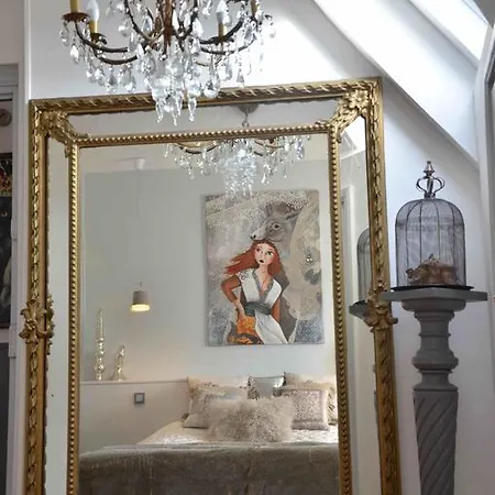 D'hotes & Le Chez Qui J'habite Oda ve Kahvaltı